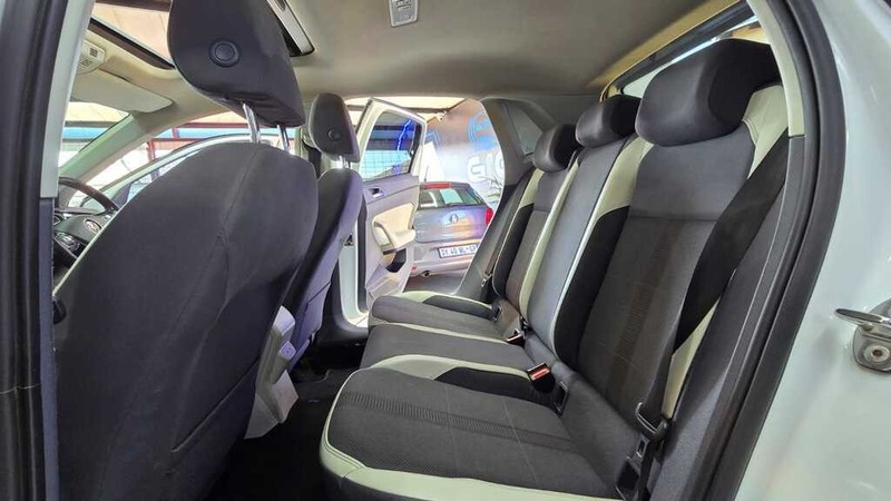 Volkswagen Polo - G.I.G Motors - Image 12