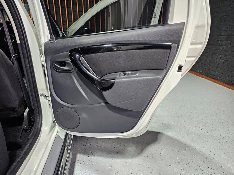 Renault Duster - Mit Mak Motors - Image 17