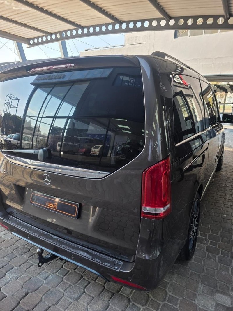 Mercedes-Benz V-class - Mitsubishi Rivonia - Image 3
