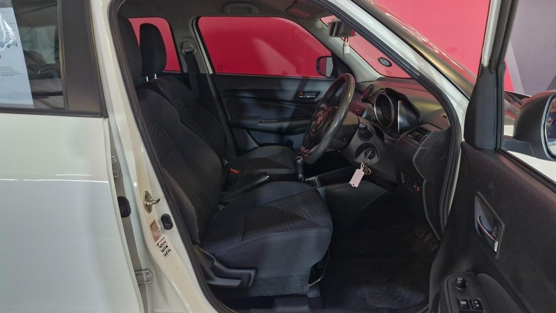 Suzuki Swift - Vaal Toyota Sasolburg - Image 10