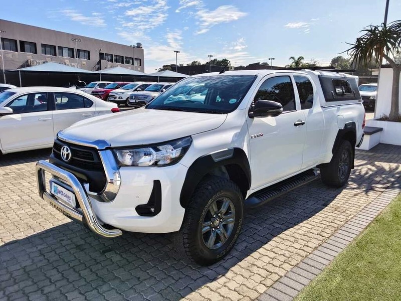 Toyota Hilux - King Cars Bellville/Vredekloof - Image 3