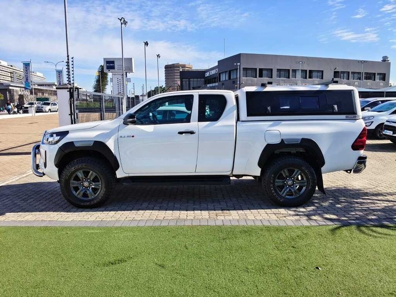 Toyota Hilux - King Cars Bellville/Vredekloof - Image 4