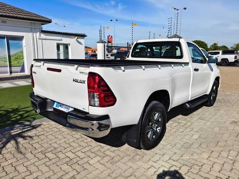 Toyota Hilux - King Cars Bellville/Vredekloof - Image 6