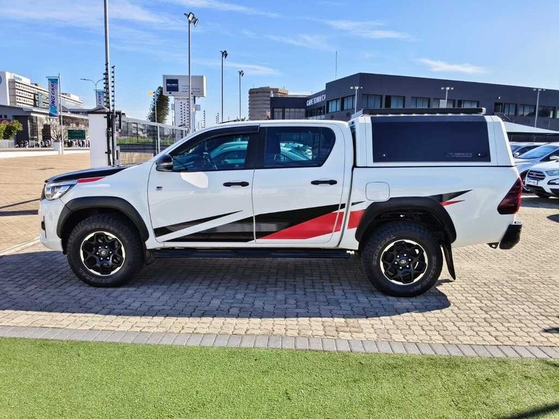 Toyota Hilux - King Cars Bellville/Vredekloof - Image 4