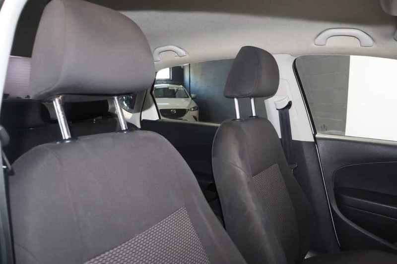Volkswagen Polo - Bluebird Motors - Image 5