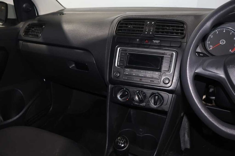 Volkswagen Polo - Bluebird Motors - Image 8