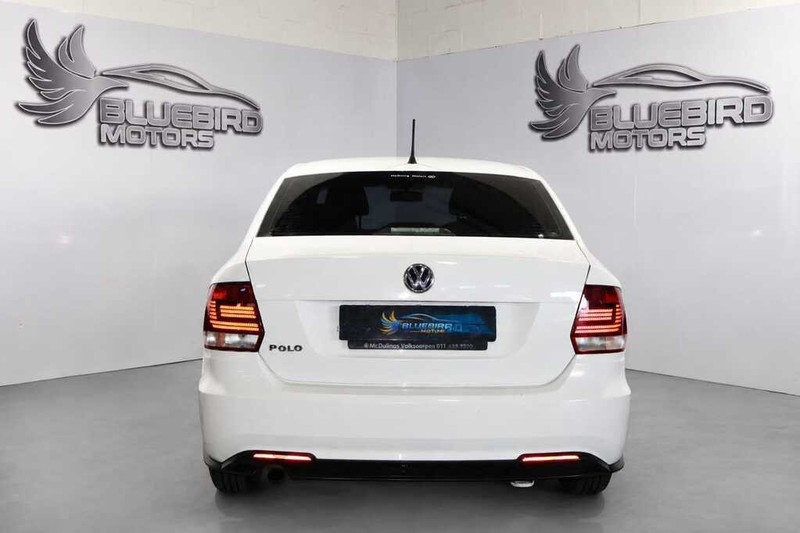 Volkswagen Polo - Bluebird Motors - Image 4