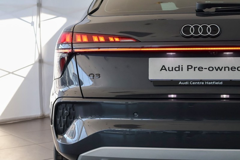 Audi Q3 - Audi Centre Hatfield - Image 12