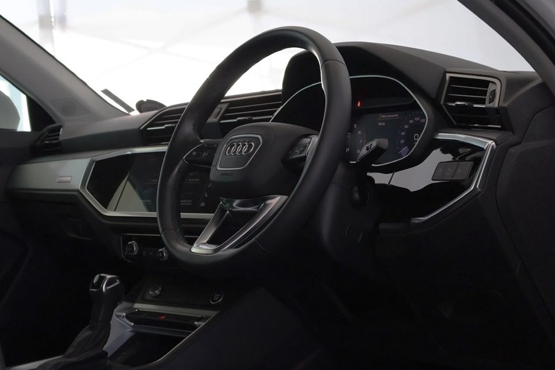 Audi Q3 - Audi Centre Hatfield - Image 18