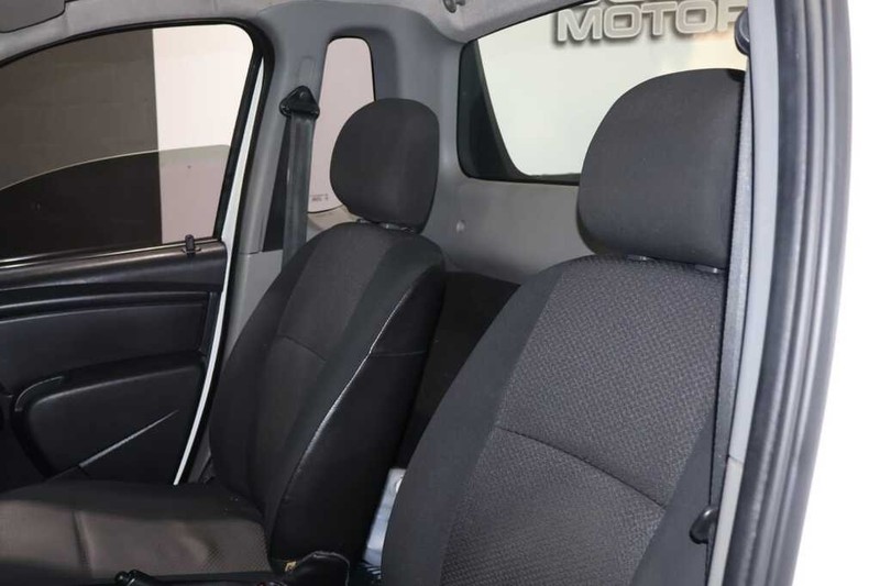 Nissan NP200 - Bluebird Motors - Image 14