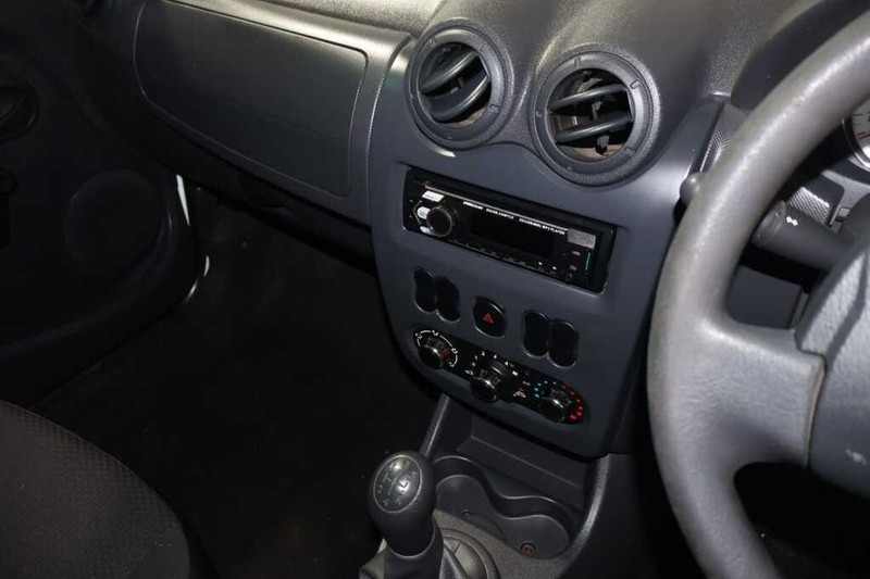 Nissan NP200 - Bluebird Motors - Image 8