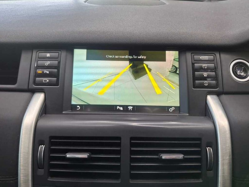 Land Rover Discovery Sport - Melrose Auto - Image 16