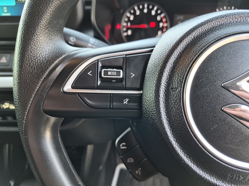 Suzuki Swift - Nic Bottari Toyota - Image 7