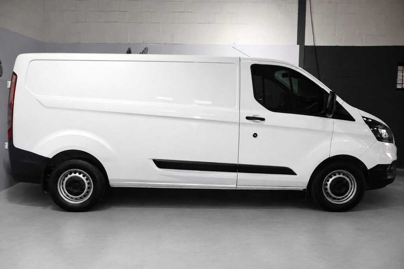 Ford Transit Custom - Bluebird Motors - Image 2