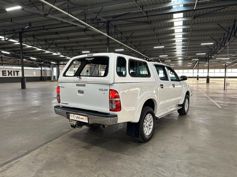 Toyota Hilux - Bakwena Auto Sales - Image 8