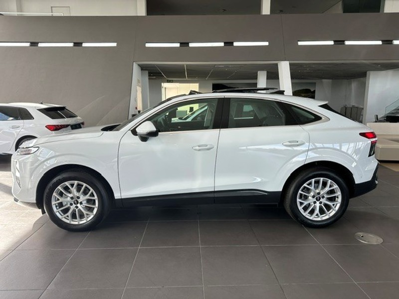 Audi Q3 - Audi Centre Somerset West - Image 5