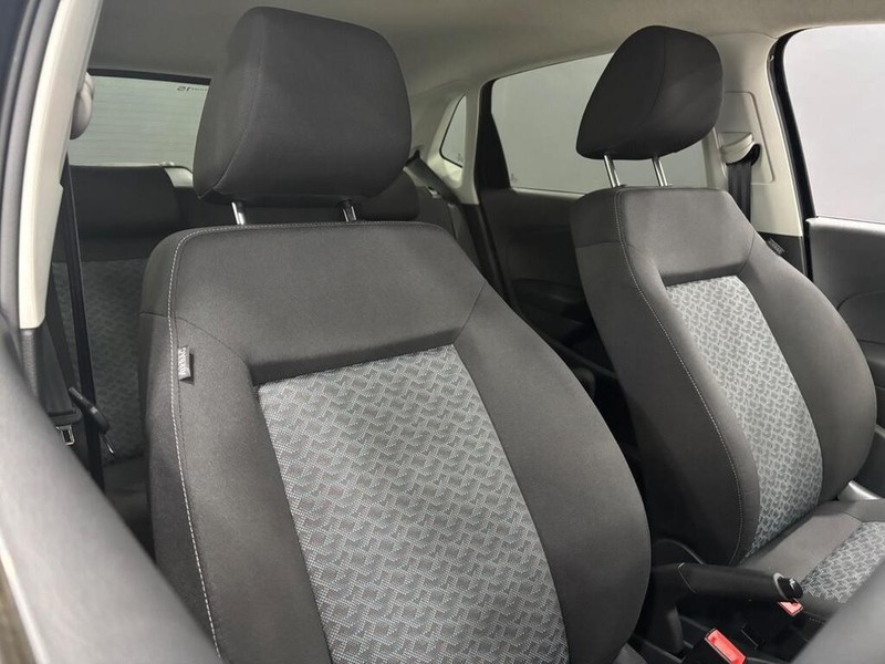 Volkswagen Polo Vivo - ICar Gezina - Image 8