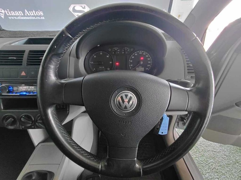 Volkswagen Polo - Stiaan Autos (Pty) Ltd - Image 12