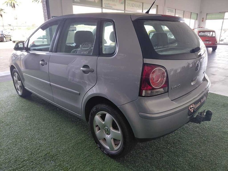 Volkswagen Polo - Stiaan Autos (Pty) Ltd - Image 5