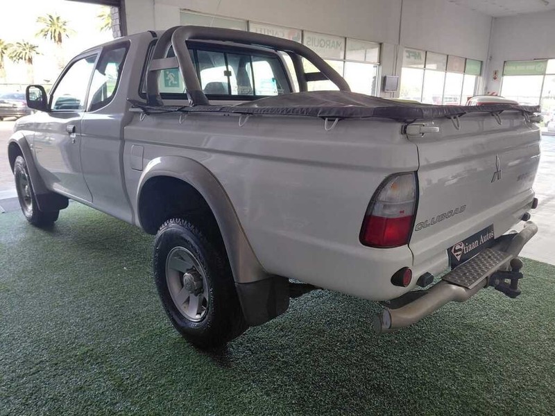 Mitsubishi Colt - Stiaan Autos (Pty) Ltd - Image 5