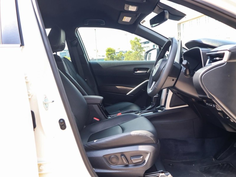 Toyota Corolla Cross - Jetour Menlyn - Image 2