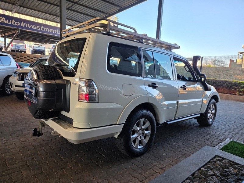 Mitsubishi Pajero - Auto Investments Montana - Image 4
