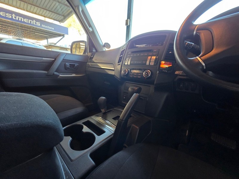 Mitsubishi Pajero - Auto Investments Montana - Image 16