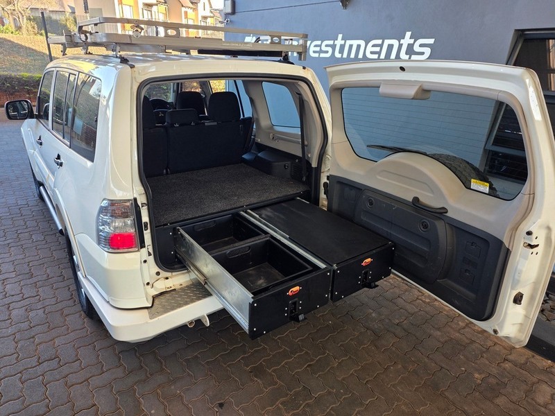 Mitsubishi Pajero - Auto Investments Montana - Image 6