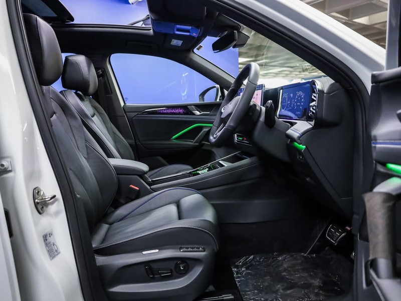 Volkswagen Tiguan - Hatfield VW Bryanston - Image 8