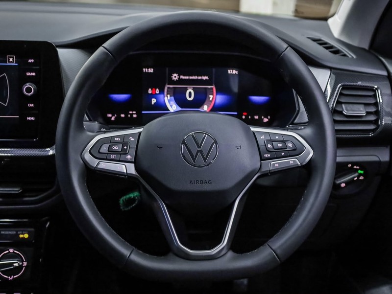 Volkswagen Polo - Hatfield VW Bryanston - Image 31