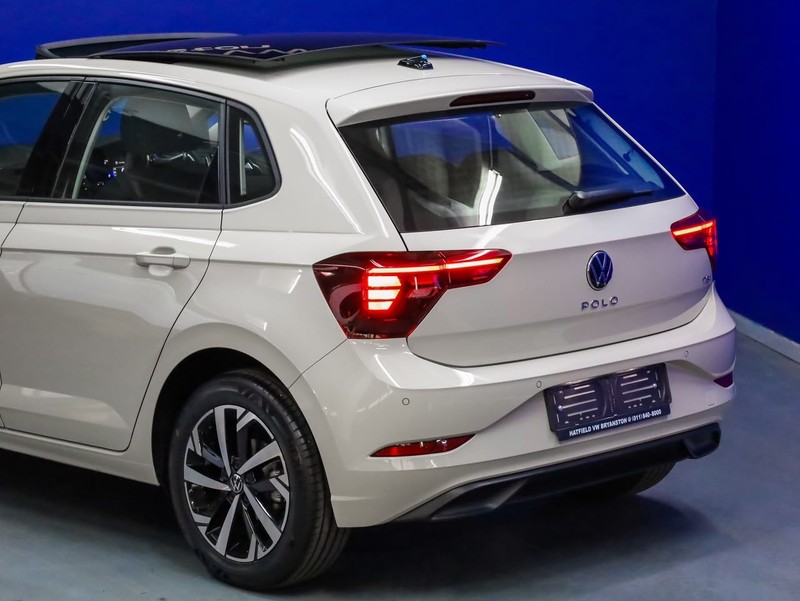Volkswagen Polo - Hatfield VW Bryanston - Image 17