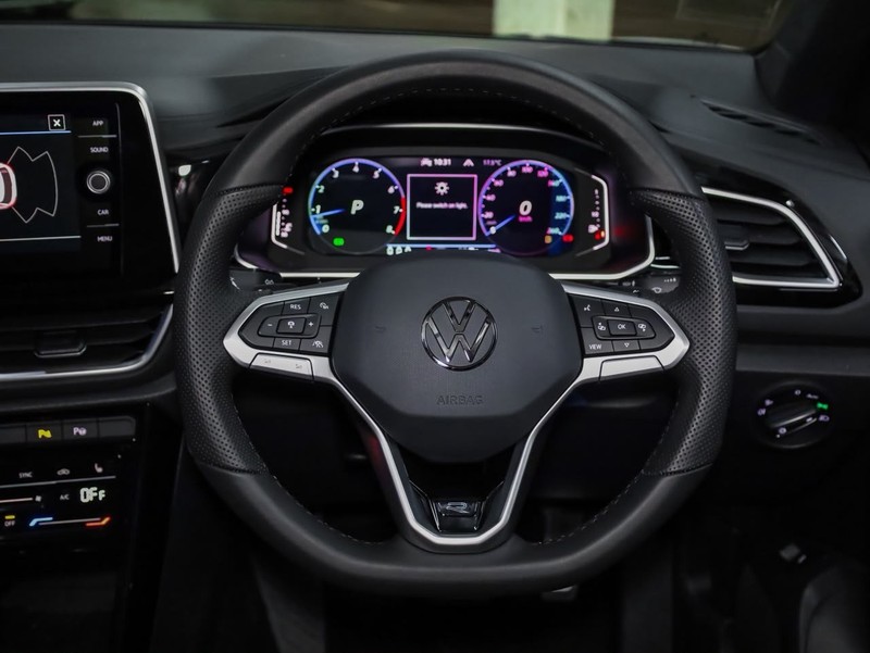 Volkswagen T-Roc - Hatfield VW Bryanston - Image 14