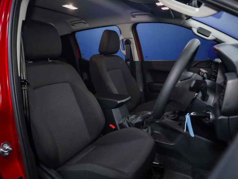 Volkswagen Amarok - Hatfield VW Bryanston - Image 9