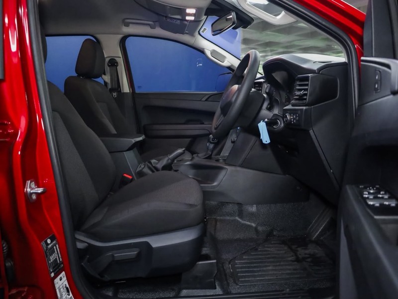 Volkswagen Amarok - Hatfield VW Bryanston - Image 10