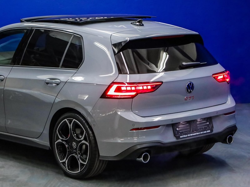 Volkswagen Golf - Hatfield VW Bryanston - Image 20