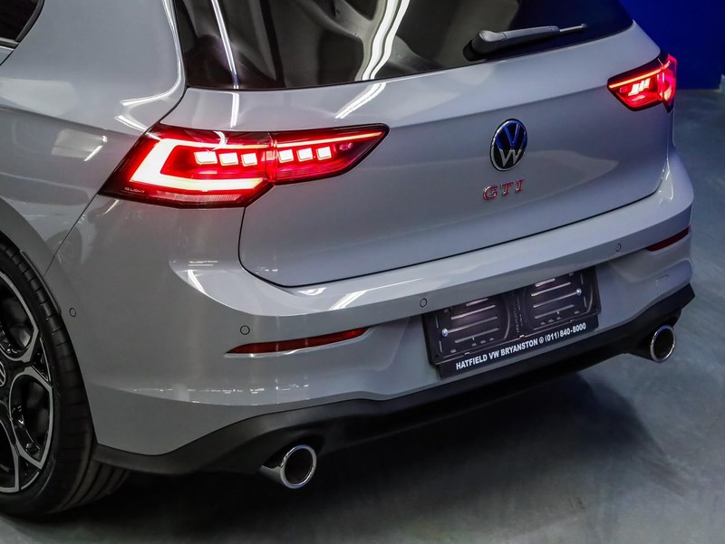 Volkswagen Golf - Hatfield VW Bryanston - Image 24