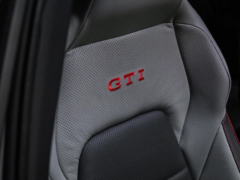 Volkswagen Golf - Hatfield VW Bryanston - Image 10