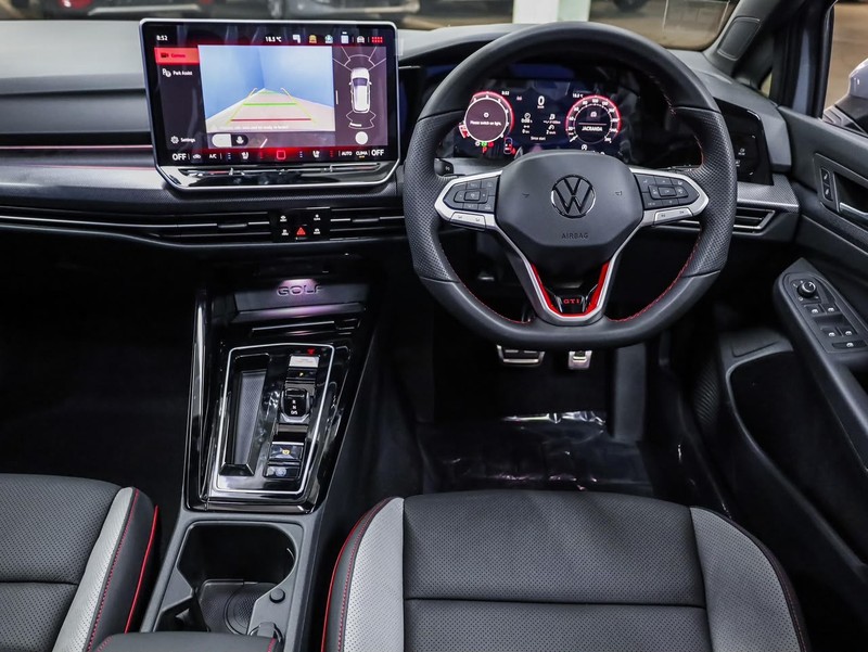 Volkswagen Golf - Hatfield VW Bryanston - Image 15