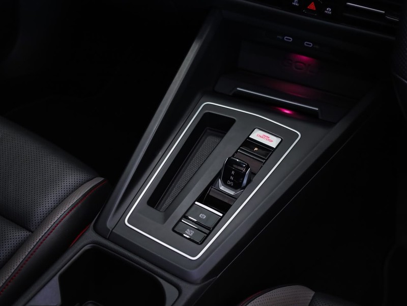Volkswagen Golf - Hatfield VW Bryanston - Image 21