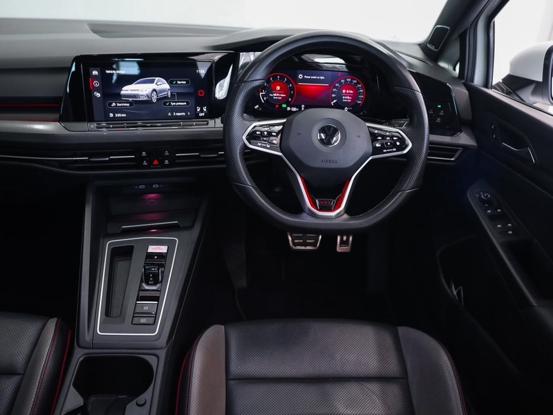 Volkswagen Golf - Hatfield VW Bryanston - Image 20
