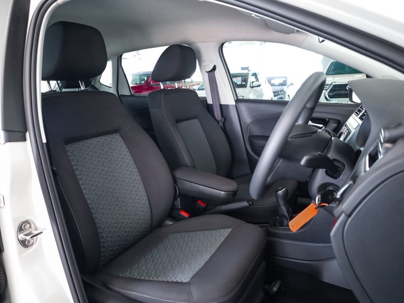 Volkswagen Polo Vivo - Hatfield VW Bryanston - Image 13
