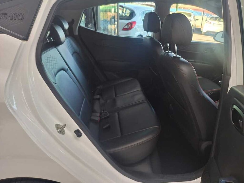 Hyundai i10 - Melrose Auto - Image 18