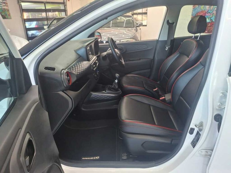 Hyundai i10 - Melrose Auto - Image 17