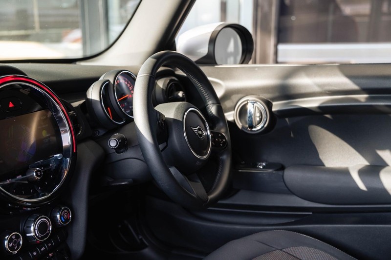 Mini Hatch - Bruma Nissan - Image 15