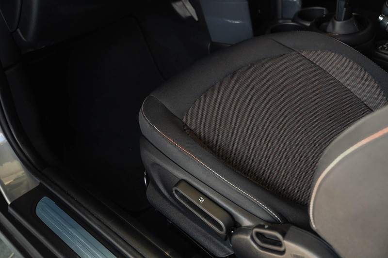 Mini Hatch - Bruma Nissan - Image 23