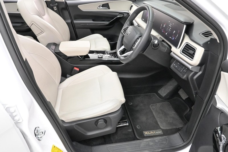 Mahindra XUV700 - Mahindra East Rand - Image 10