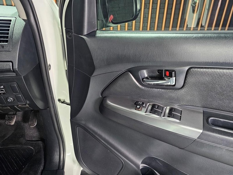 Toyota Fortuner - Mit Mak Motors - Image 8
