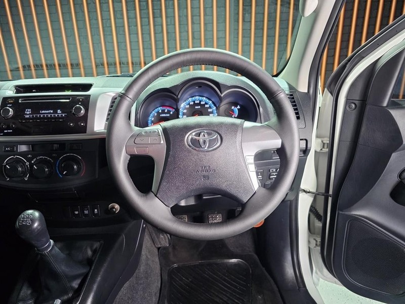 Toyota Fortuner - Mit Mak Motors - Image 10