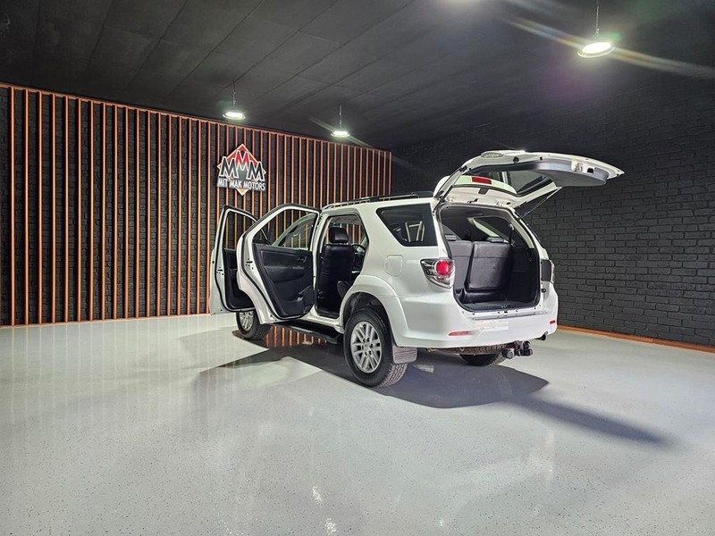 Toyota Fortuner - Mit Mak Motors - Image 22
