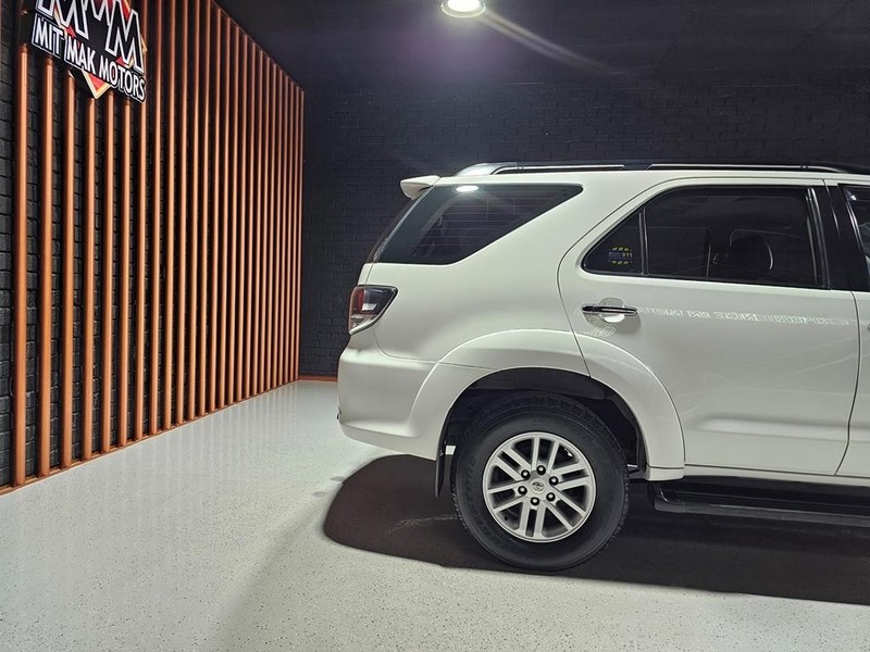 Toyota Fortuner - Mit Mak Motors - Image 26